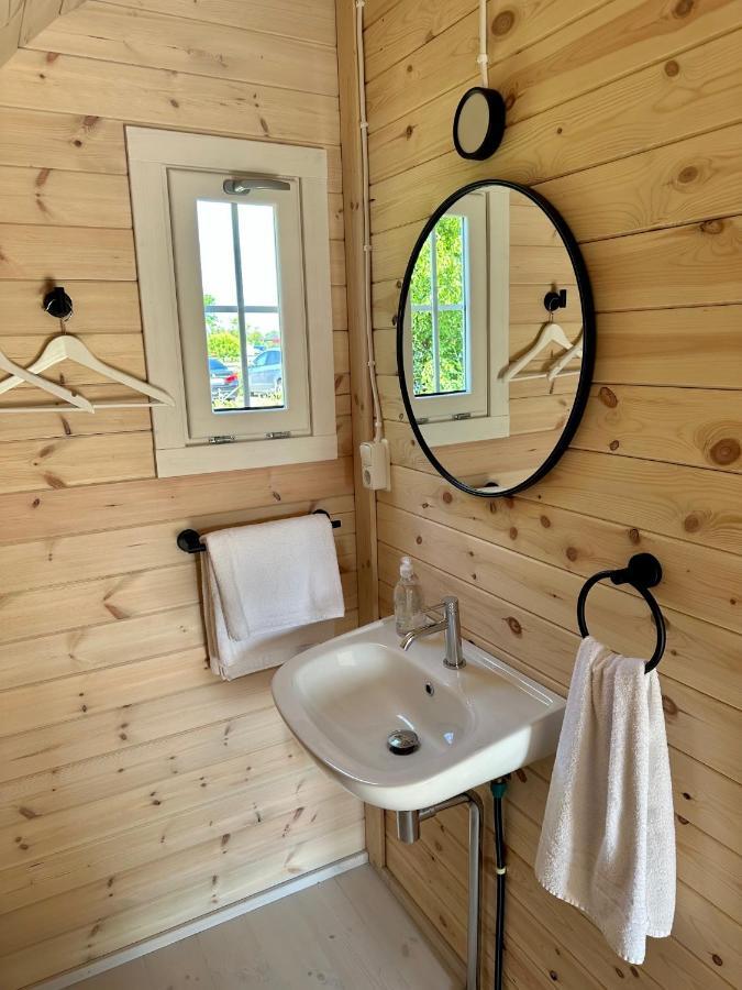 Lodge, Een Super Knus Tiny House, Nabij Vaarwater En Haven! Belt-Schutsloot المظهر الخارجي الصورة